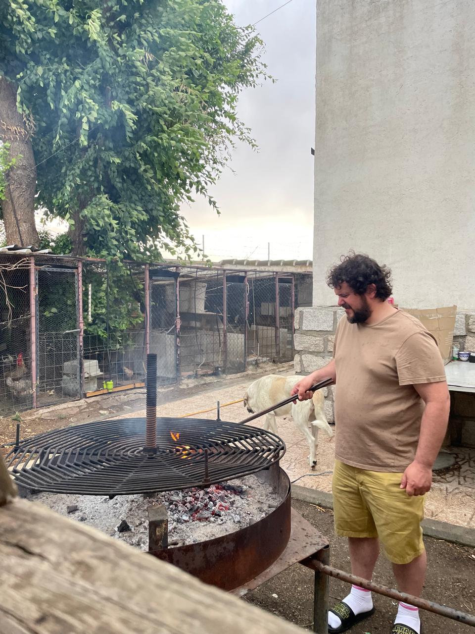 Jorge before transformation side